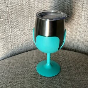 Camco stainless steel wine tumbler aqua w/ removable plastic stem clear lid 8oz